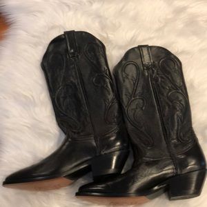 NWOB Dan Post Cowboy Boots Genuine Leather